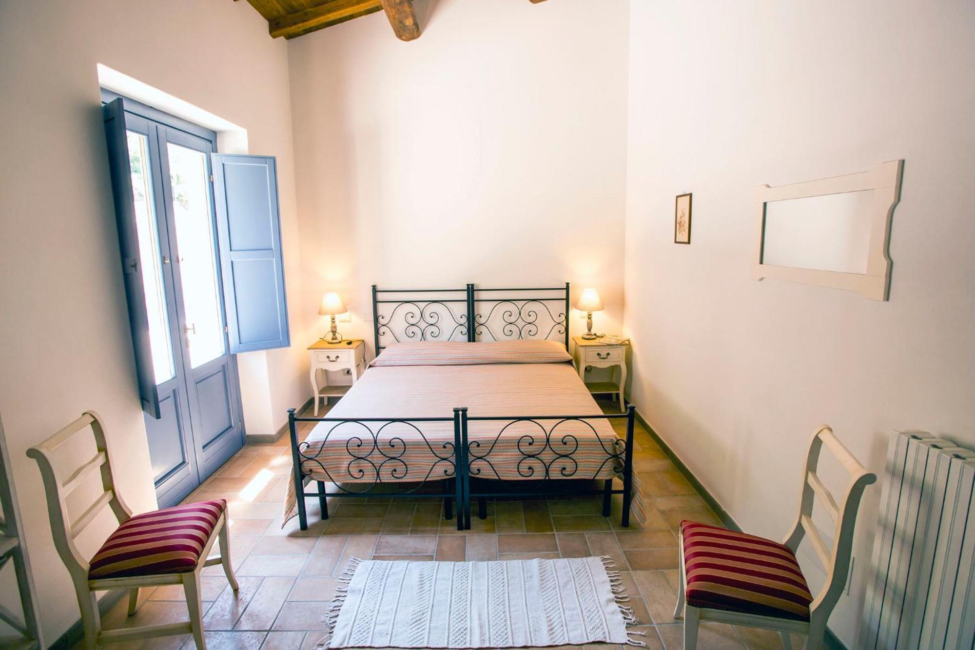Agriturismo Parco Di Canuleio - Con Vista Sul Lago ボルセーナ 部屋 写真