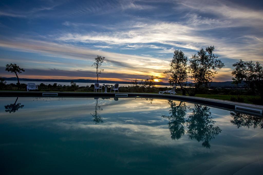 Agriturismo Parco Di Canuleio - Con Vista Sul Lago ボルセーナ エクステリア 写真