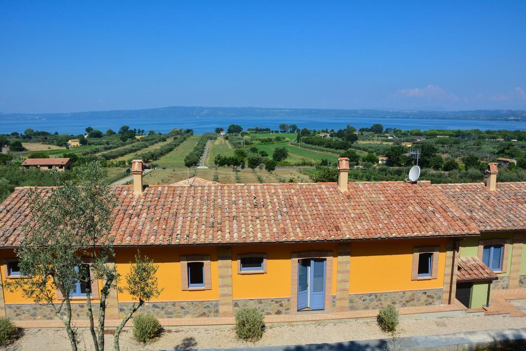 Agriturismo Parco Di Canuleio - Con Vista Sul Lago ボルセーナ エクステリア 写真